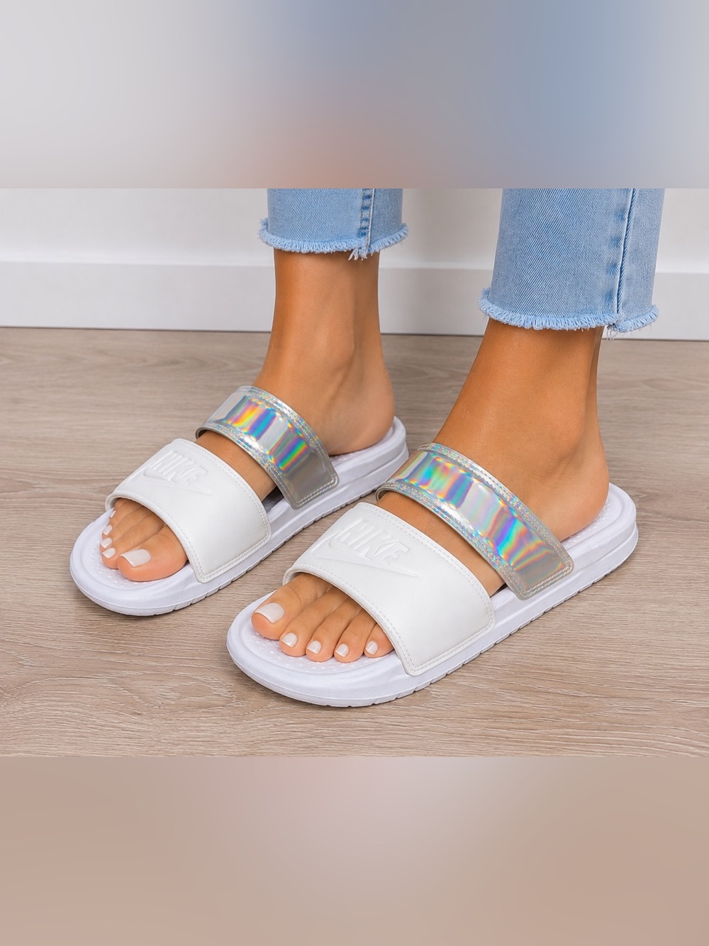 Nike Benassi Women's White Slides with Holographic Iridescent strap size 9 comfy